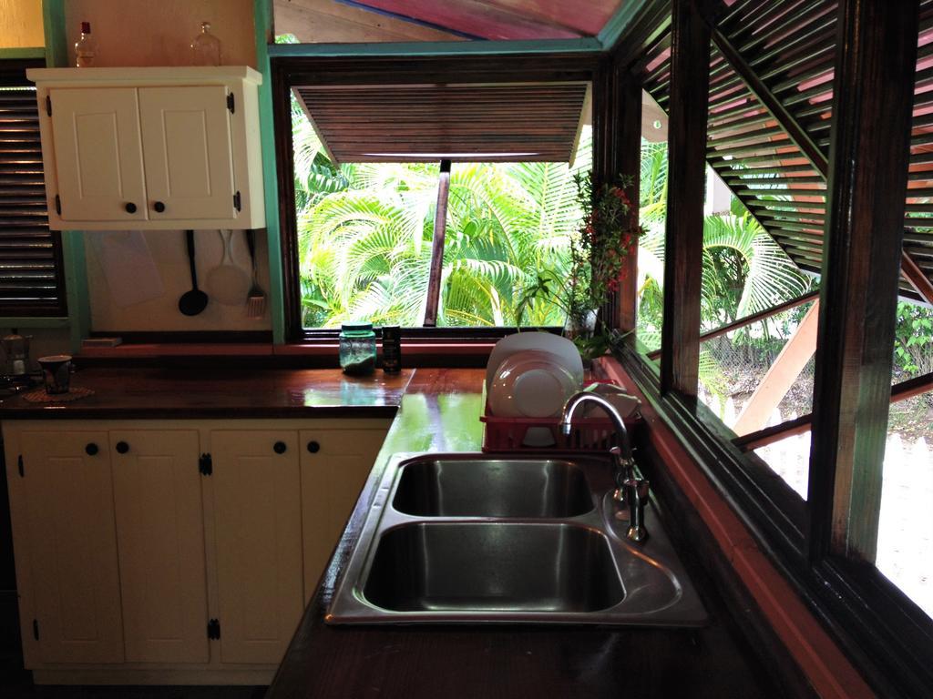 Italian Guesthouse Gros Islet Dış mekan fotoğraf